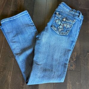 SUKO Jeans Embellished Cross Pocket Classic Bootcut Denim Size 8 Stretch